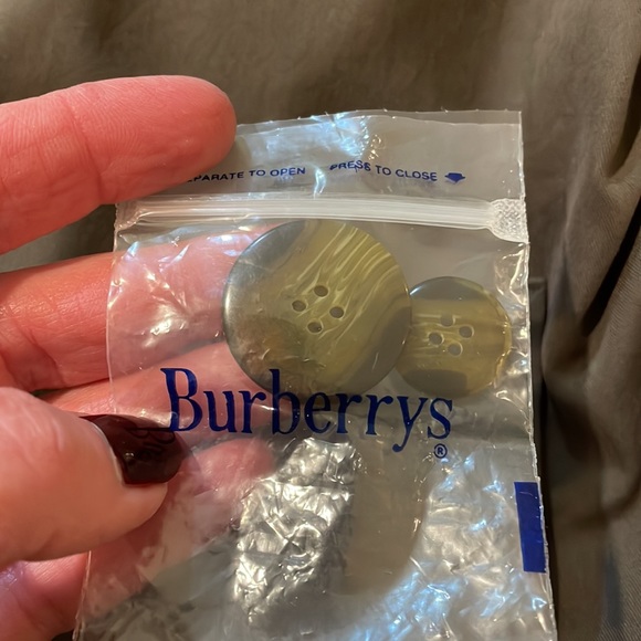 . Burberry Mens Trench coat size 44R AUTHENTIC - Picture 14 of 16